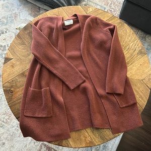Old navy cardigan